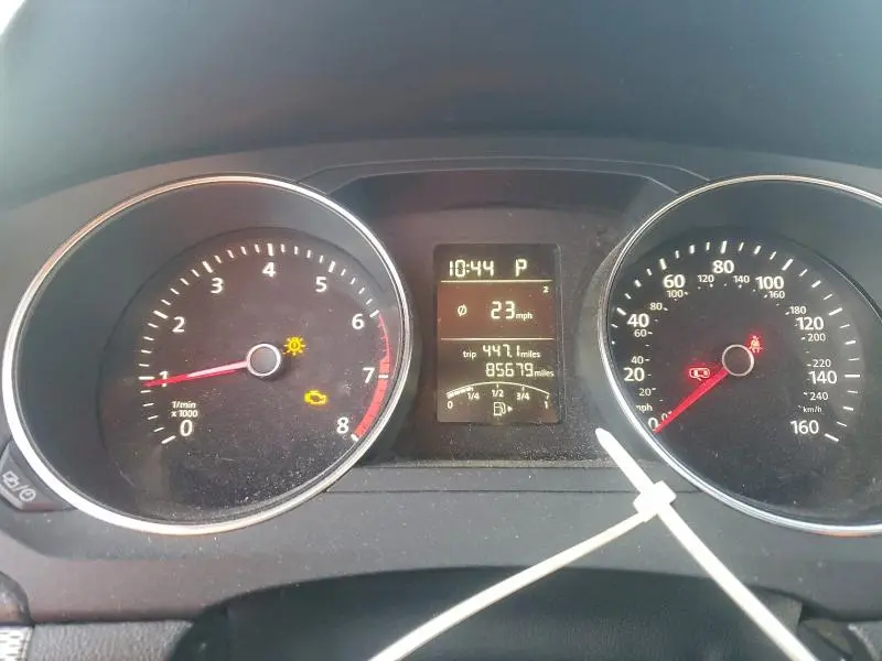 2015 VOLKSWAGEN JETTA SE  