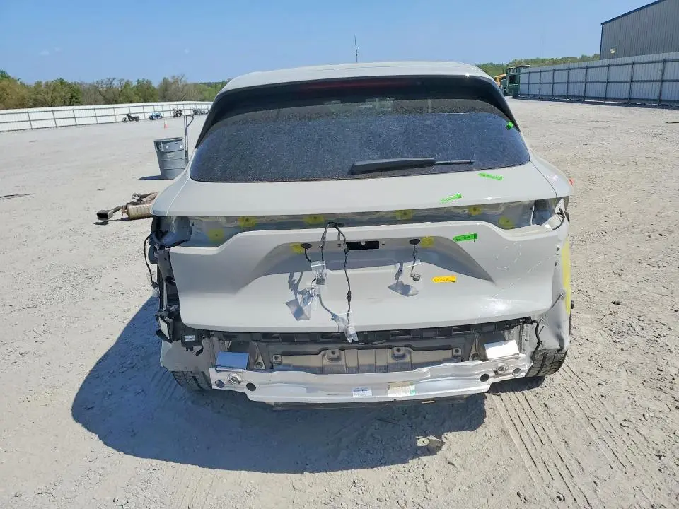 2021 PORSCHE CAYENNE   