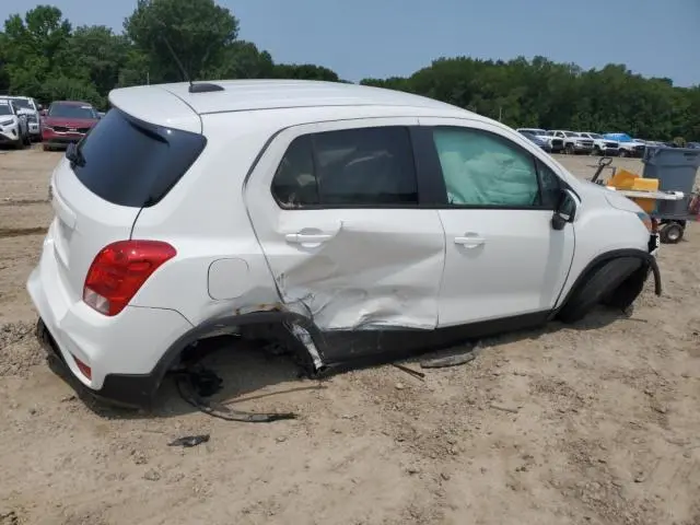 2022 CHEVROLET TRAX LS  