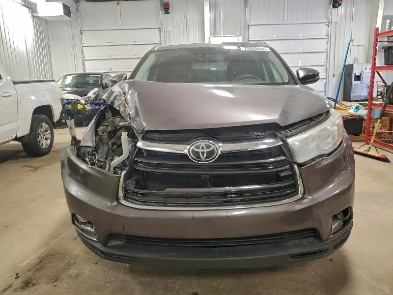 2016 TOYOTA HIGHLANDER LIMITED  