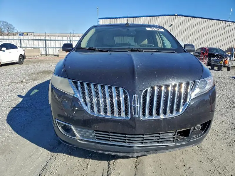 2011 LINCOLN MKX   