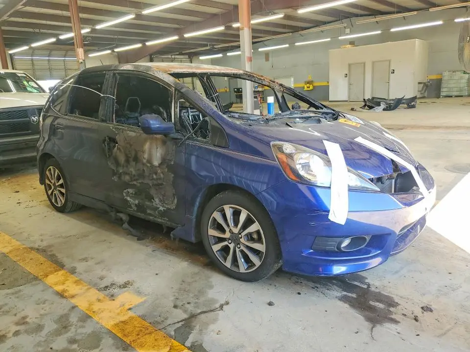 2013 HONDA FIT SPORT  