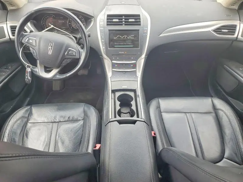 2016 LINCOLN MKZ   