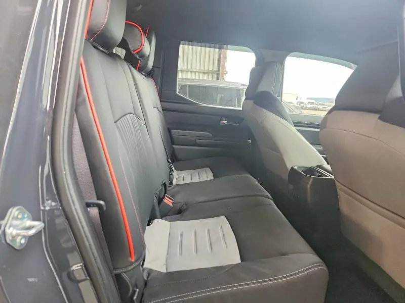 2025 TOYOTA TACOMA DOUBLE CAB  