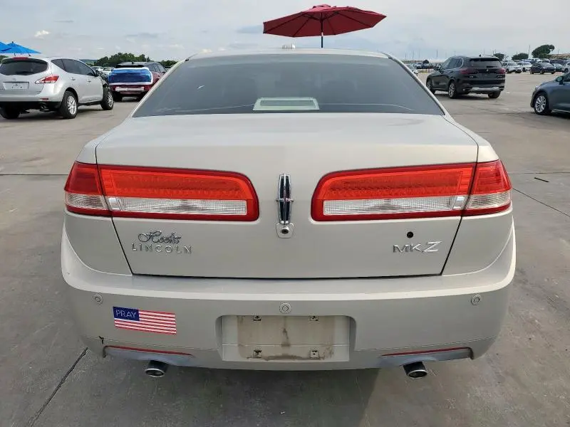 2010 LINCOLN MKZ   