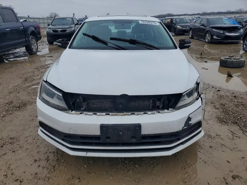 2015 VOLKSWAGEN JETTA SE  