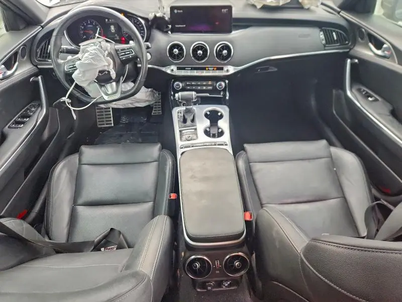 2022 KIA STINGER GT1  