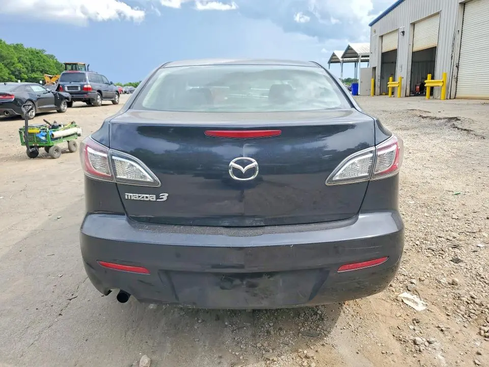 2013 MAZDA 3 I  