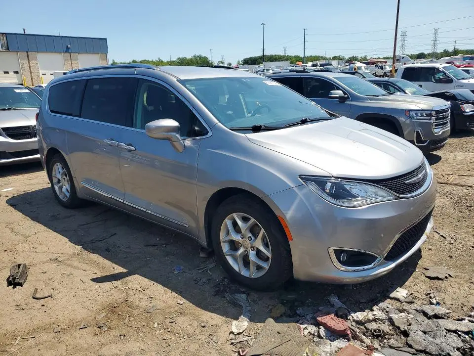 2020 CHRYSLER PACIFICA TOURING L  