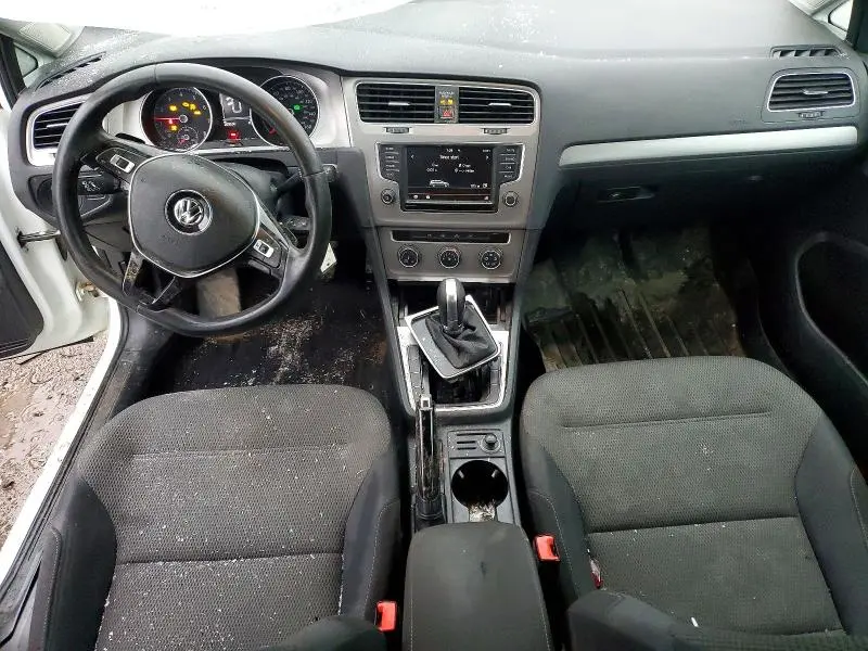 2016 VOLKSWAGEN GOLF   
