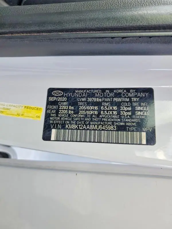 2021 HYUNDAI KONA SE  