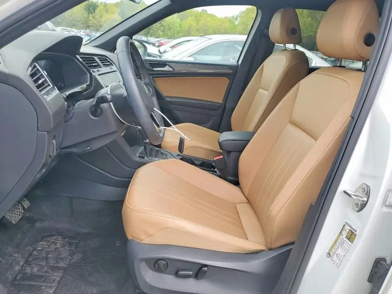 2024 VOLKSWAGEN TIGUAN SE  