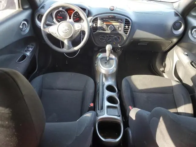 2011 NISSAN JUKE S