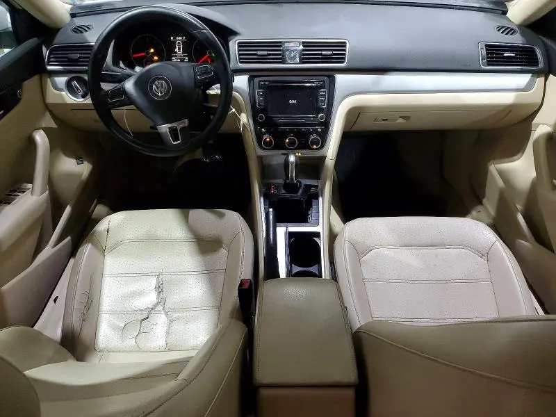 2012 VOLKSWAGEN PASSAT SE  