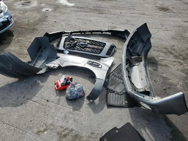 2019 NISSAN TITAN XD SL  