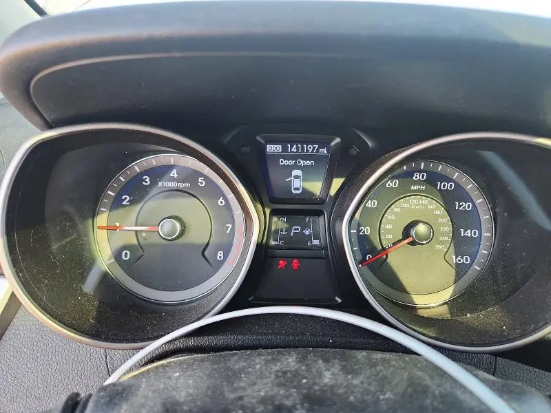 2013 HYUNDAI ELANTRA GT BASE  