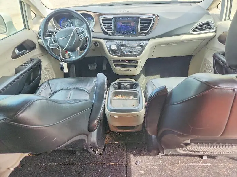 2017 CHRYSLER PACIFICA TOURING L  