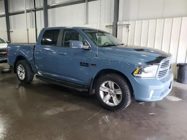 2015 RAM 1500 SPORT