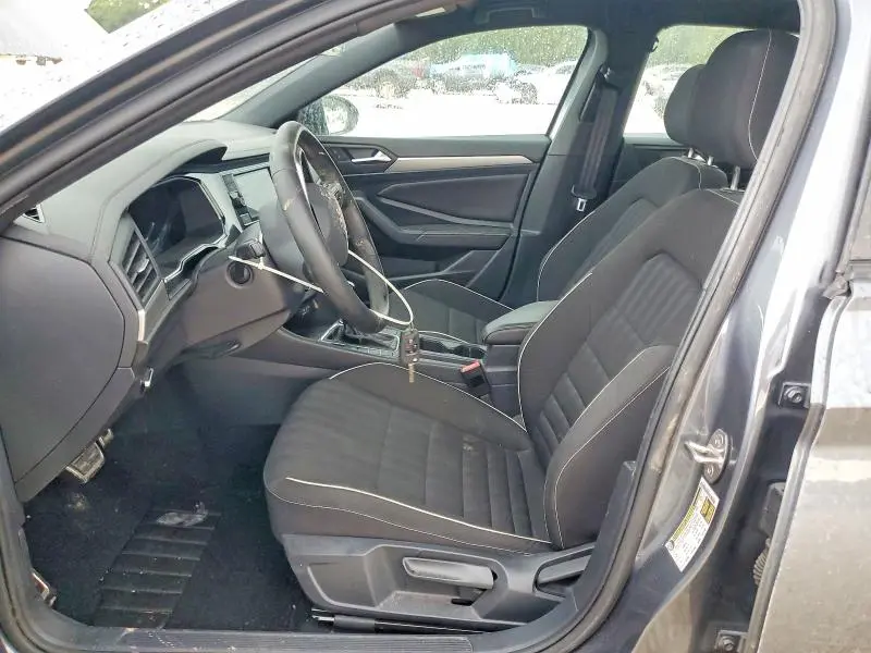2023 VOLKSWAGEN JETTA SPORT  