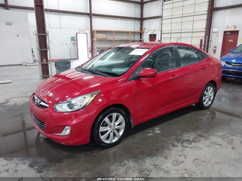 2012 HYUNDAI ACCENT GLS