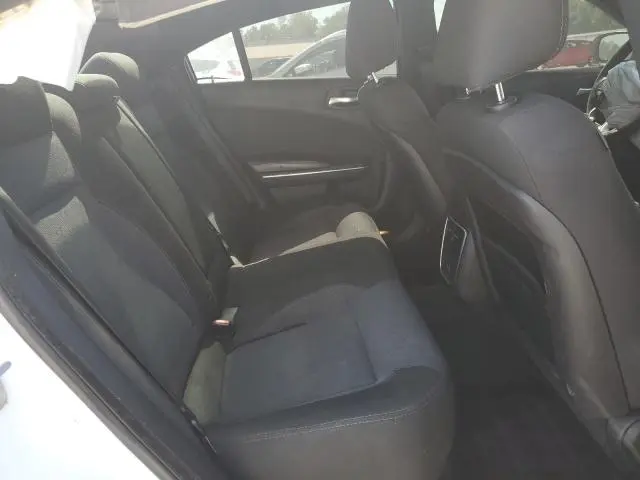 2016 DODGE CHARGER SE