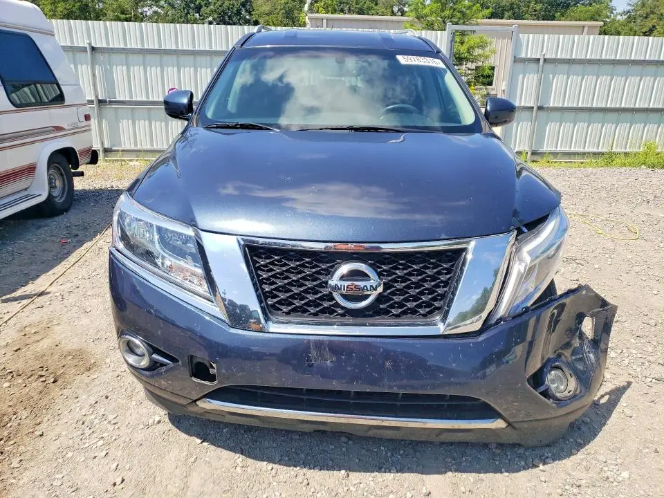 2016 NISSAN PATHFINDER SV  