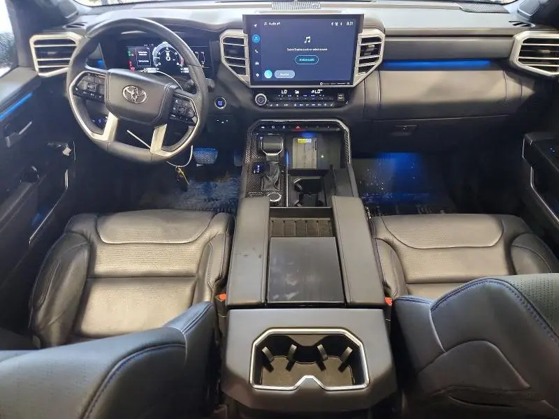 2023 TOYOTA TUNDRA PLATINUM  