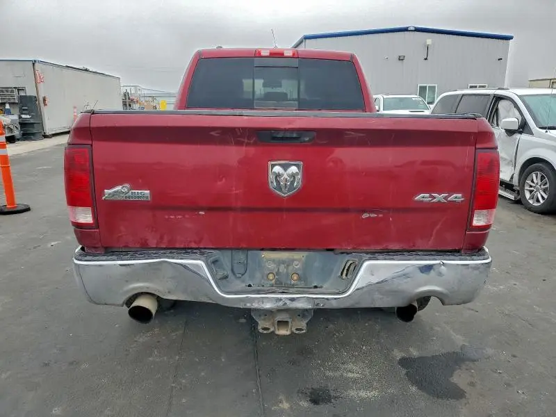 2014 RAM 1500 SLT  