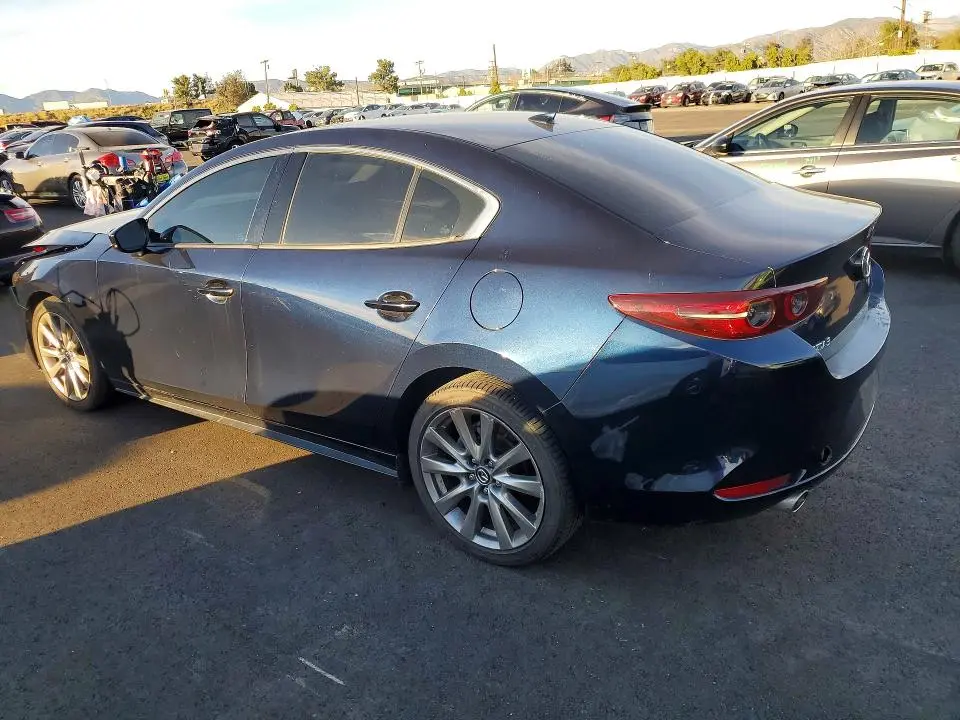 2020 MAZDA 3 PREMIUM  