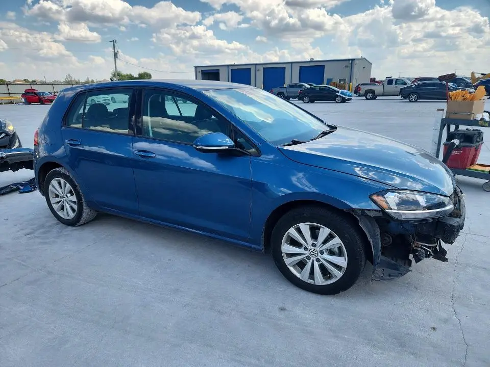 2020 VOLKSWAGEN GOLF   