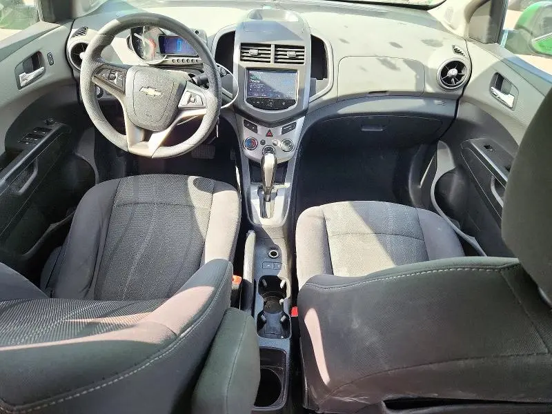2015 CHEVROLET SONIC LT  