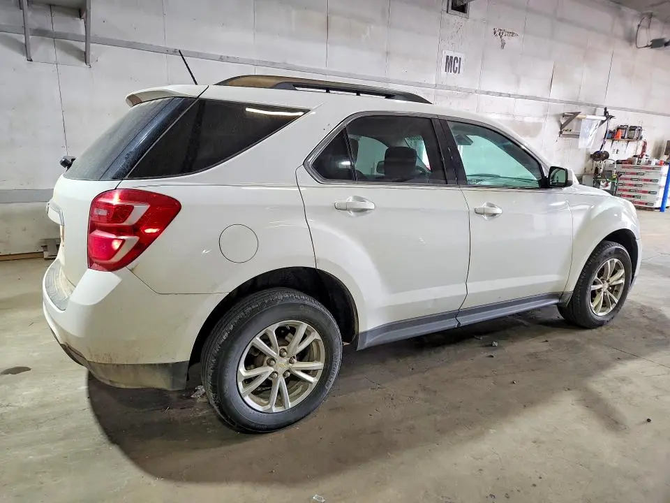 2017 CHEVROLET EQUINOX LT  