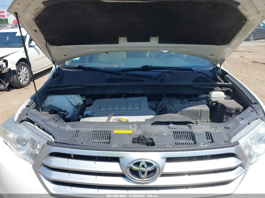 2013 TOYOTA HIGHLANDER LIMITED V6