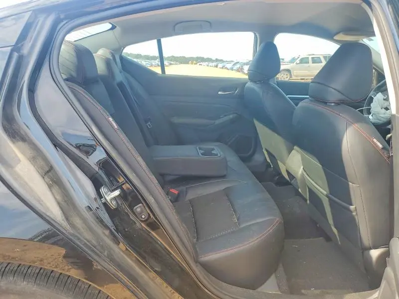 2023 NISSAN ALTIMA SR  