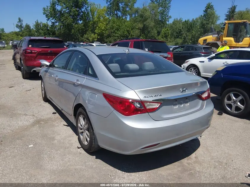 2013 HYUNDAI SONATA GLS