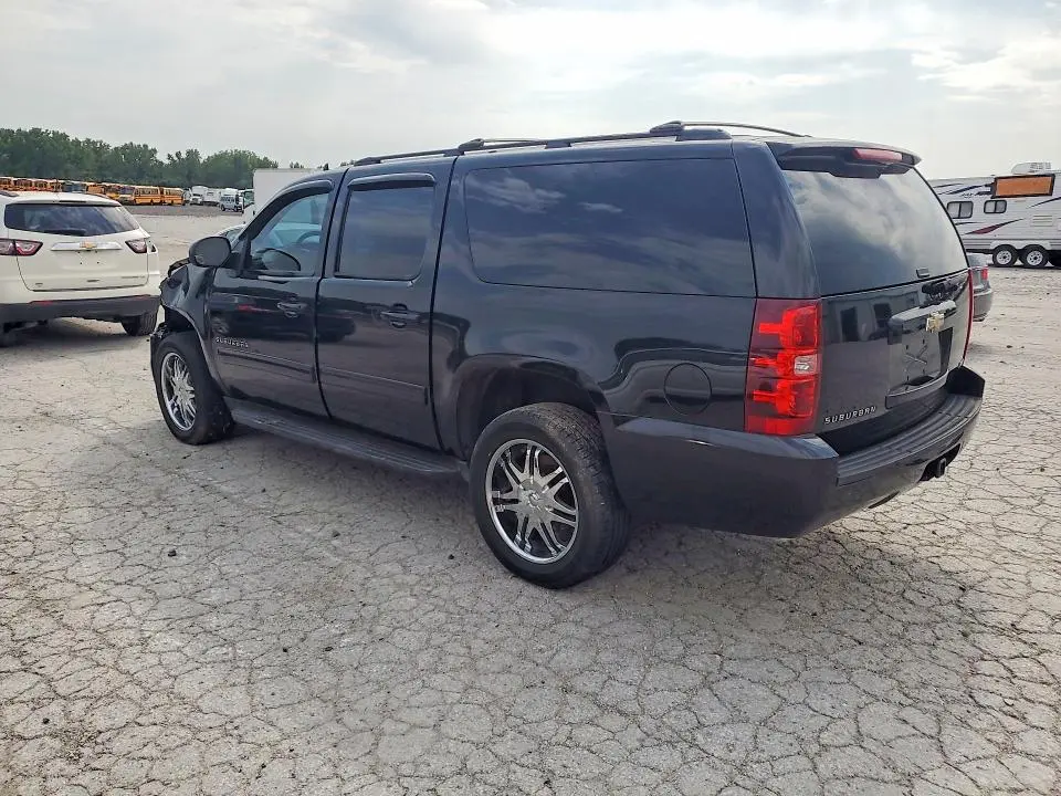 2011 CHEVROLET SUBURBAN K1500 LS  
