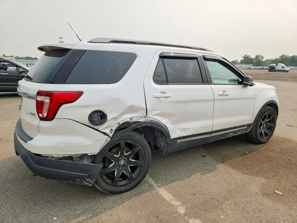 2019 FORD EXPLORER XLT  