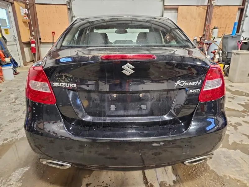 2011 SUZUKI KIZASHI SLS  