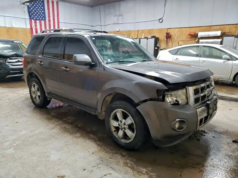 2011 FORD ESCAPE LIMITED  