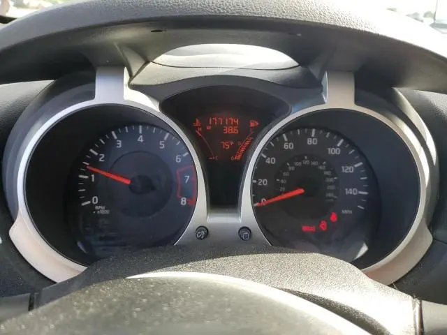 2011 NISSAN JUKE S  