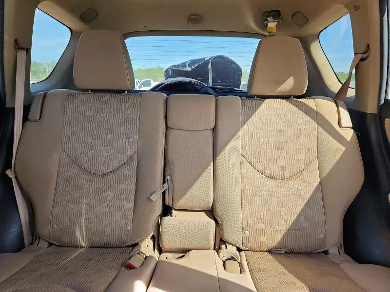 2012 TOYOTA RAV4 BASE  