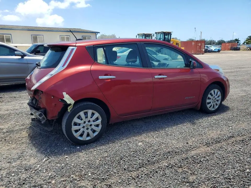 2015 NISSAN LEAF S  