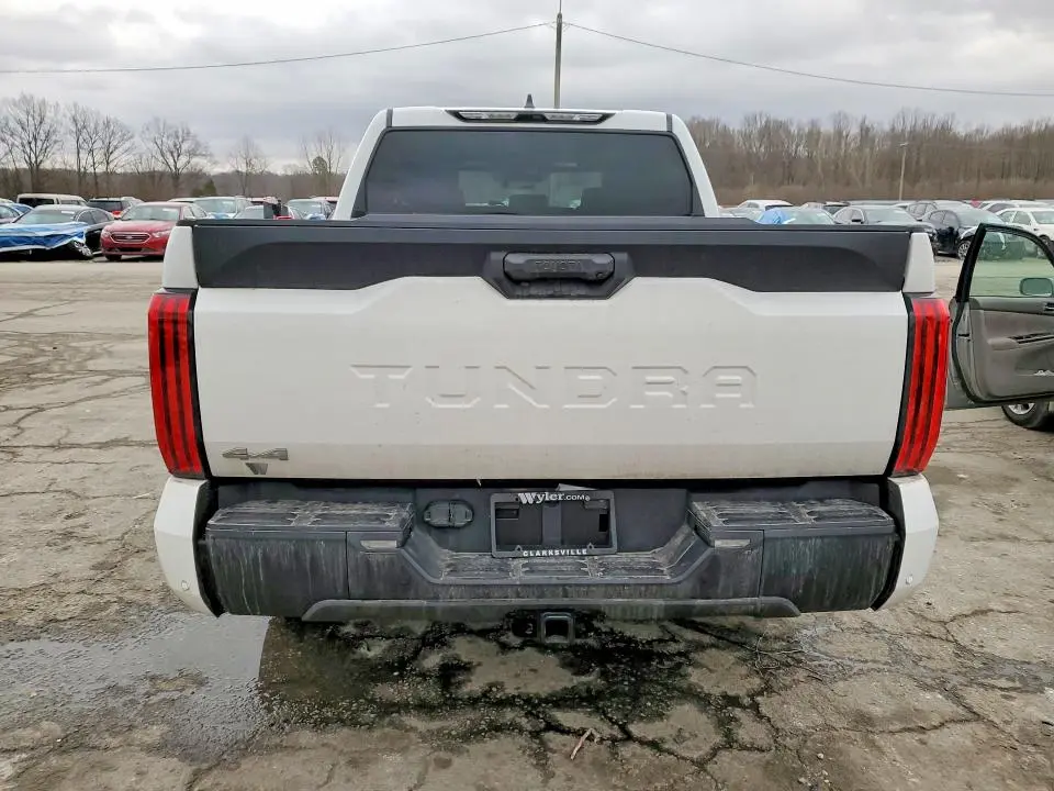 2026 TOYOTA TUNDRA   