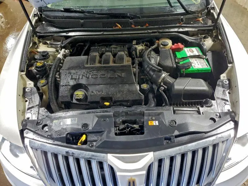 2010 LINCOLN MKS   