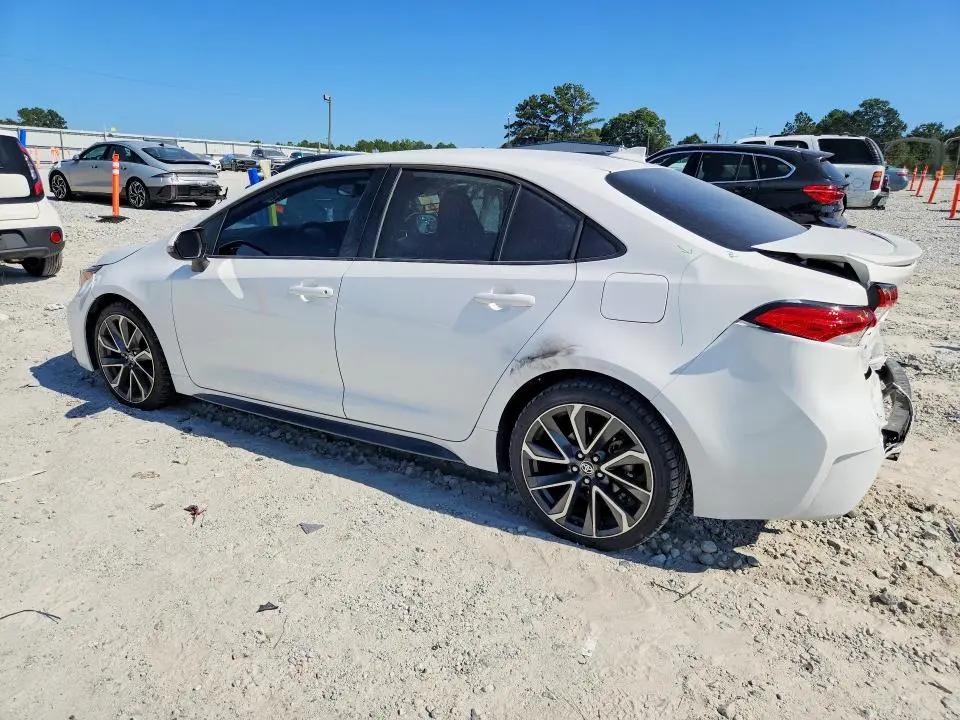2021 TOYOTA COROLLA SE  