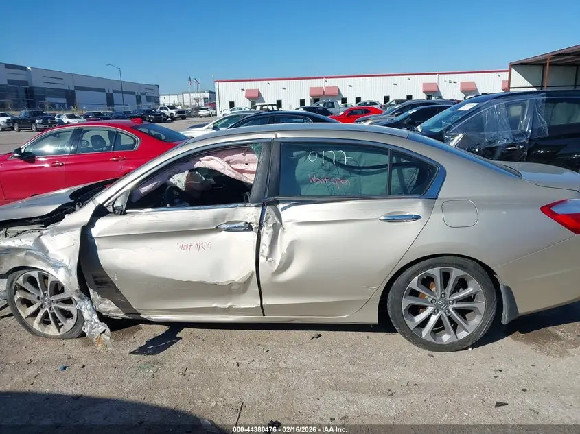 2013 HONDA ACCORD SPORT