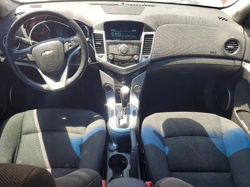 2012 CHEVROLET CRUZE LT  