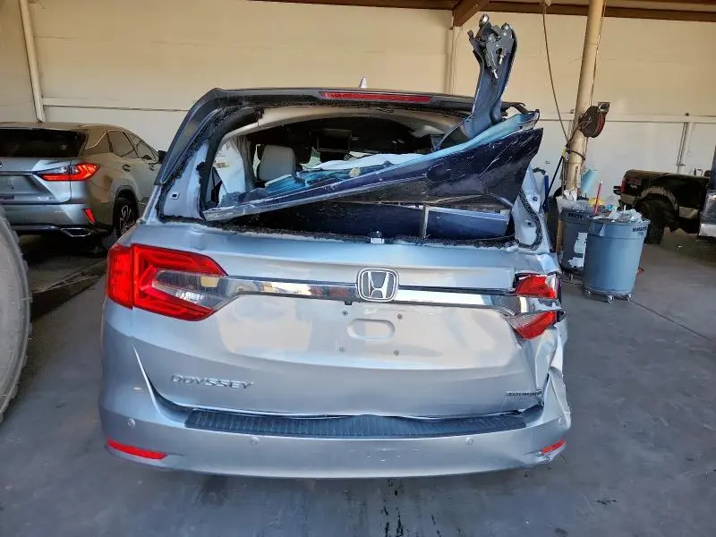 2018 HONDA ODYSSEY TOURING  