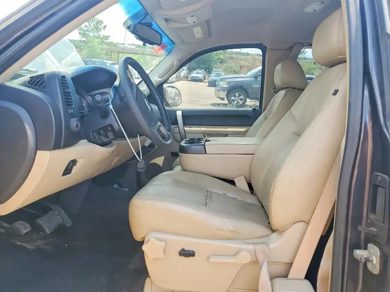 2010 CHEVROLET SILVERADO K1500 LT  