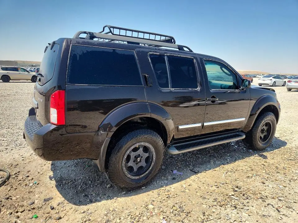 2012 NISSAN PATHFINDER S  